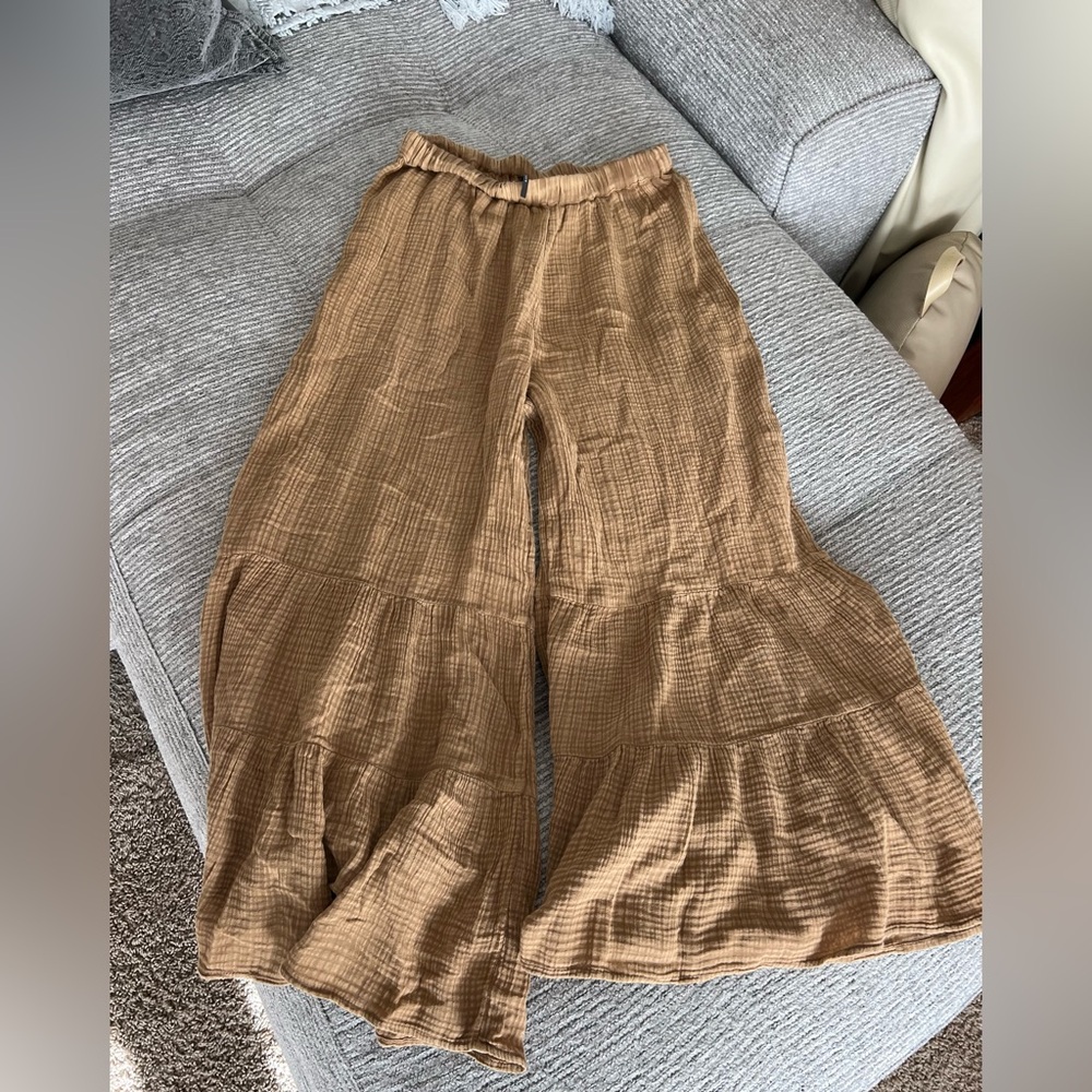 Brown gauze pants